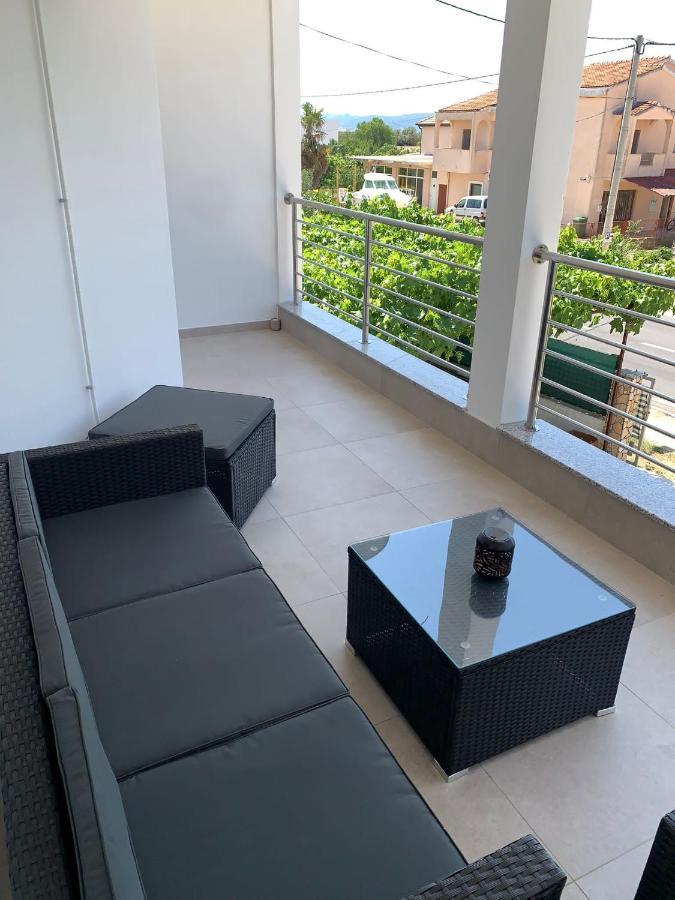 Appartement Vila Fajen Sukosan Ngoại thất bức ảnh